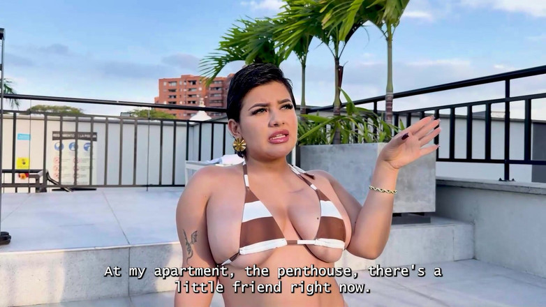 Zack whiter: Cizinec jezdí na obrovském ptákovi se svou těsnou mokrou kundičkou,...