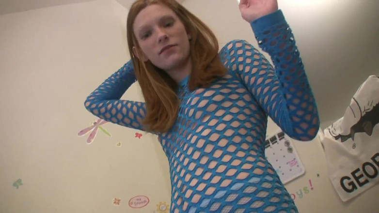 LTG sex movies: 青少年 amelia rose 第一次在软色情片上脱衣服