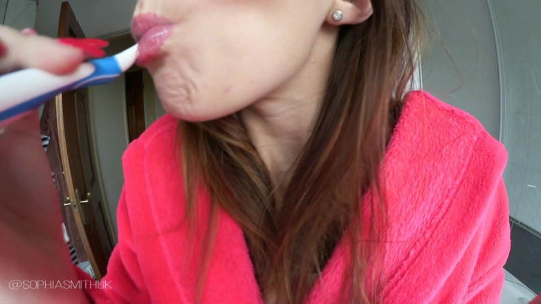 SophiaSmithUK: Snel tandenborstelen