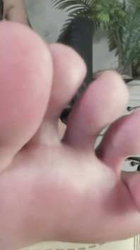 Zoom Toes