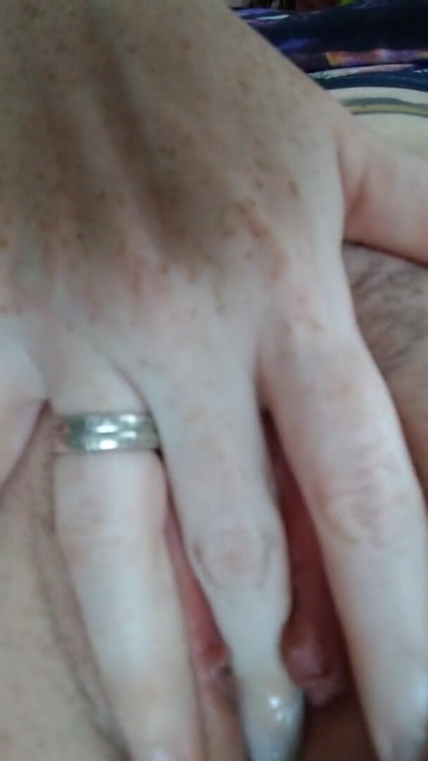 Lady_the_Tramp: Closeup Creamy Kegel Contractions