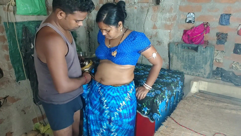 Raju Raju: Il genestro ha spogliato e scopato la suocera più giovane