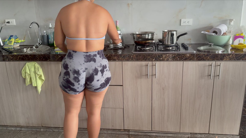 MaRaSexx: My Stepmom Lets Me Help Her with the Dishes in...