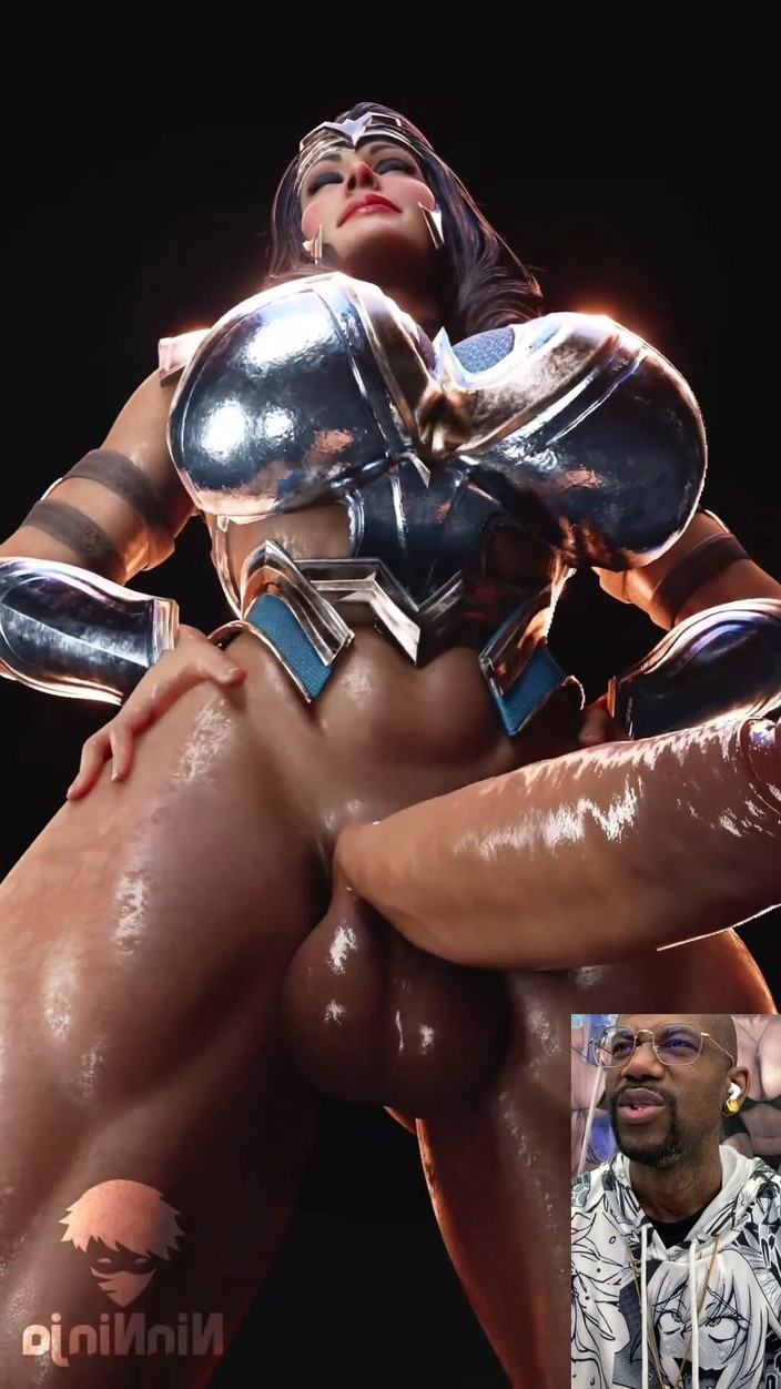 L6RD7BLU3 FUTA: Transgender wonder woman zwaait met haar lekkere vochtige pik voor...