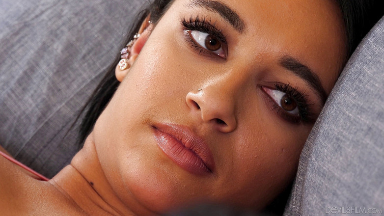 Devils Film: Daripada keluarga tiri - Emori Pleezer - ayah tiri baru saya