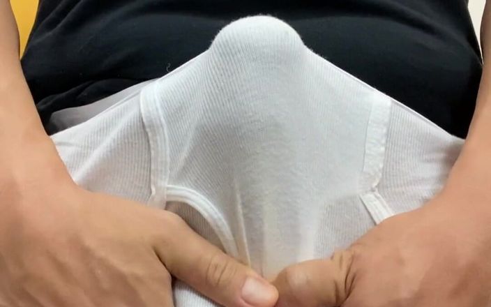 UnderXiaoQiang: Whitie khít khao phần một: xuất tinh với tôi!