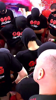 Ggg John Thompson - Dojrzały Sąsiad Daje Nastolatkowi Pierwszy Raz