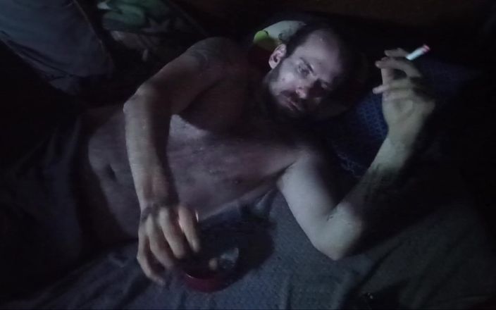 Rob Strokes: Savurând o țigară după o zi lungă