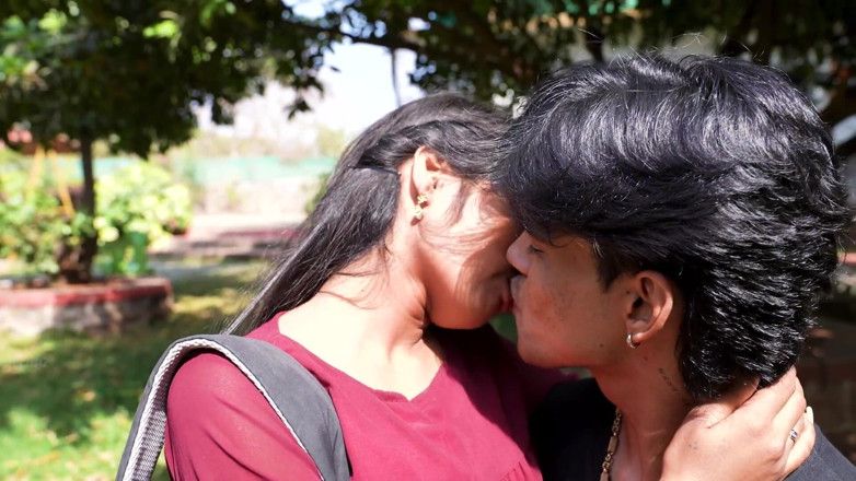harry1: Indian Hot Couple Bunk College and Going Oyo Room for...