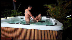 MelaniRincon: Melany Latina šuká s nejlepším přítelem svého přítele ve vířivce