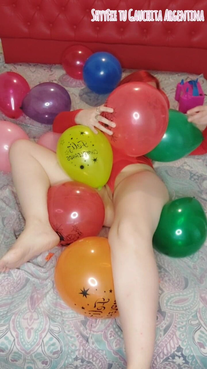 Tu Gauchita Argentina: Fetiș intens pentru baloane!! Nebunul tău preferat din Argentina