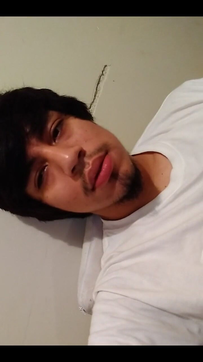 AlexAlejandro13: 안녕하세요