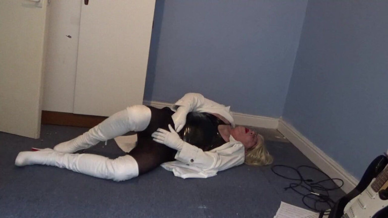 Leather Kirsten: More Black and White
