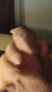Me Jerking off (12.10.2025 - 12:00 O'clock)