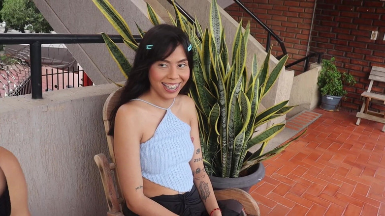 Vanessacoxxx: Moje krásná sousedka z kondomu byla sama a pozvala mě...