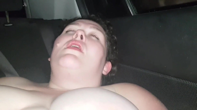 Real homemade BBW BBC porn: Youngenglishbbw ноги широко відкриті, великий чорний член nata4sex облизує мою жирну пизду