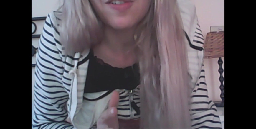 savannahamatoriale: 隣人が彼のペニスの写真を送ってくれました:私の考えを伝えます