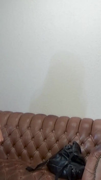 Liyah Rose porno oyuncu seçme kanepesinde xxx edepsizce sikiliyor