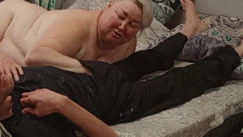 Zona901: Neighbor Caresses My Cock with Her Mouth Until Cumshot