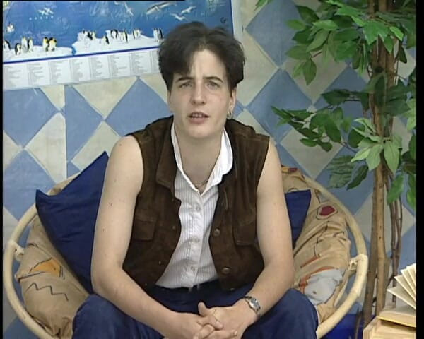 YOUR FIRST PORN: Ich Bin Eine Auto-plăcere Lesbe - Eu sunt o plăcere de...