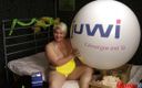 Anna Devot and Friends: Annadevot - Noua mașină de umflare cu balon :)