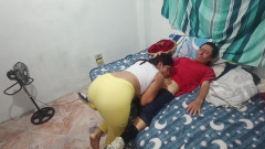 Lady: Yaşlı adam karısı evde yokken Venezuelalı hizmetçisiyle seks yapıyor