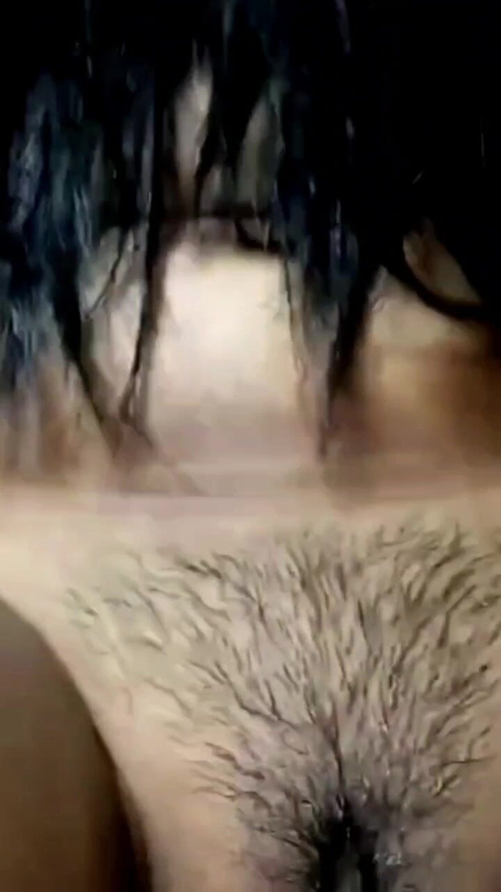 San Studio: Podruhé tak tvrdě a rychle šukám svou nevlastní matku