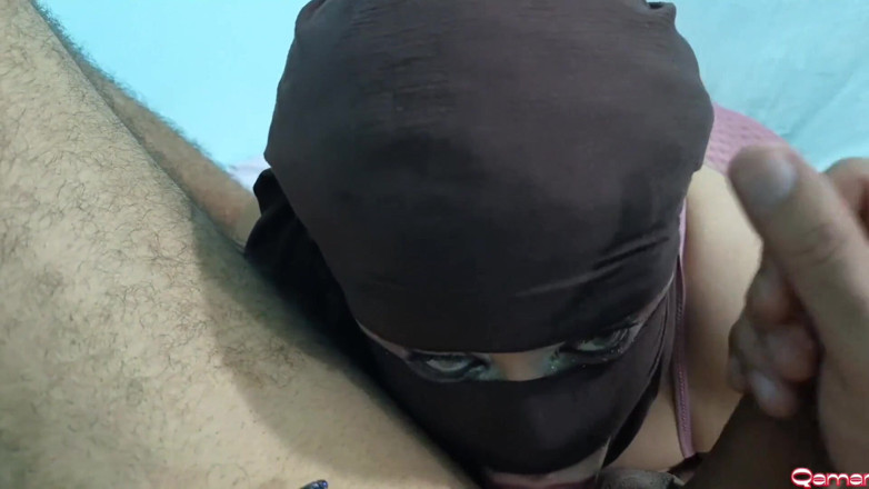 moonx: Succhiare e leccare un'egiziana sharmota che succhia il cazzo del...