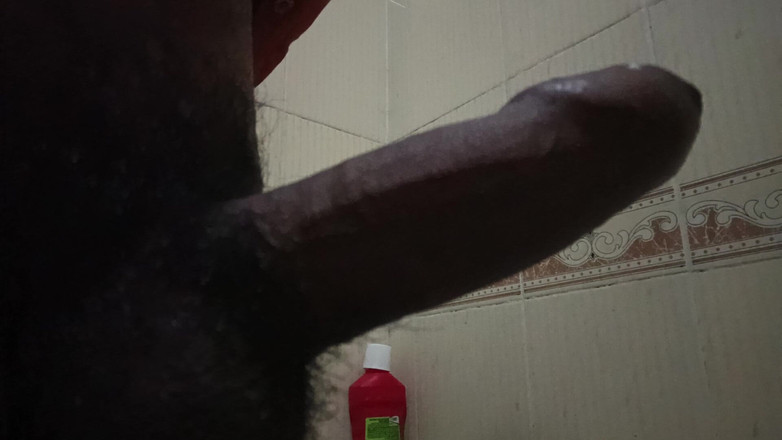 Brijesh 270: Я пыталась удалить всю краску в темноте.