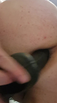 Saya Sukakan Dildo