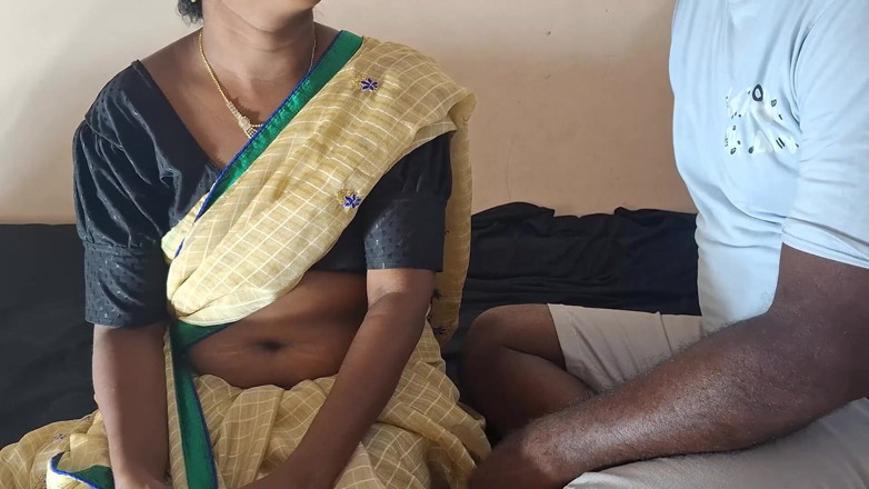 Delightrose: Soție indiancă desi tamilă sexy își fute cumnatul