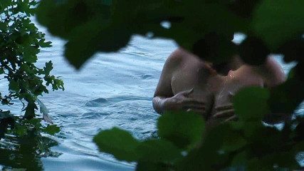 Anna Devot: Annadevot - stiekem naakt bij het meer