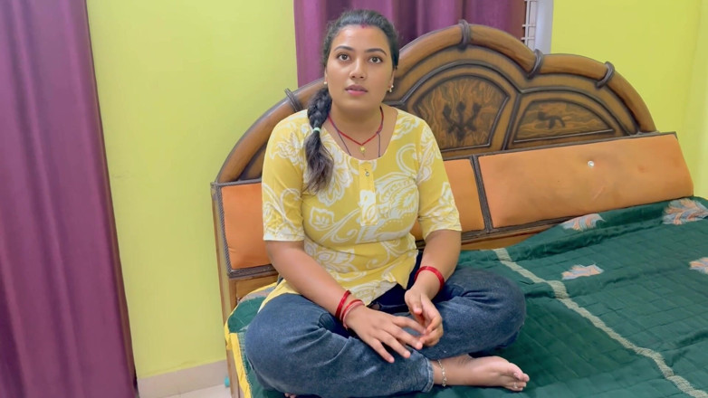 Hotty_ragini: My younger stepsister accidentally sent me her nude photo, I...