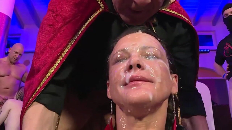 Deutschland porn: Divoká orgie pro sexy děvky zamilované
