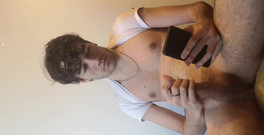 Ilsuccubus: 나는 내 자지를 빨아