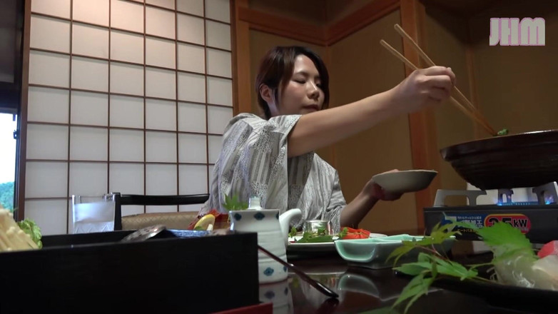 Japanese Hentai Matings: Útěk z letoviska s Rin, 32letou vdanou ženou - 2