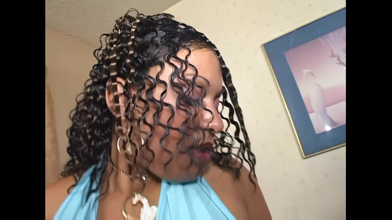 Still Slut: Afrikalı ateşli orta yaşlı seksi kadının büyük zenci yarağına ihtiyacı...