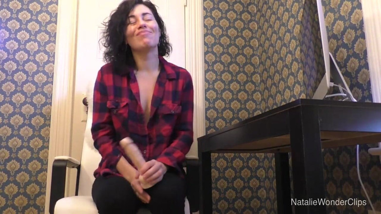 Natalie Wonder: Üvey annenin oyuncağını buldun ve şimdi sana nasıl kullandığını gösterecek