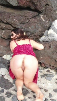 ¡Maestra hace video de educación sexual para sus alumnas! ¡Al aire libre!