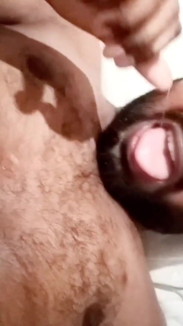 Sissy Slut Simran: Mijn sperma eten