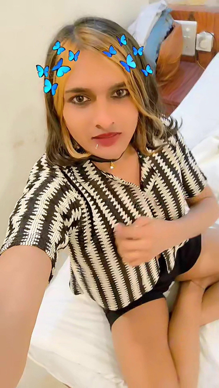 Zoyasazadai: Zoya Shezadi cd dress e tonight full party wear dress...