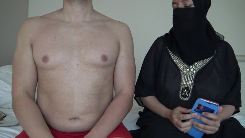 Souzan Halabi: Arabska brudna rozmowa macocha pasierb