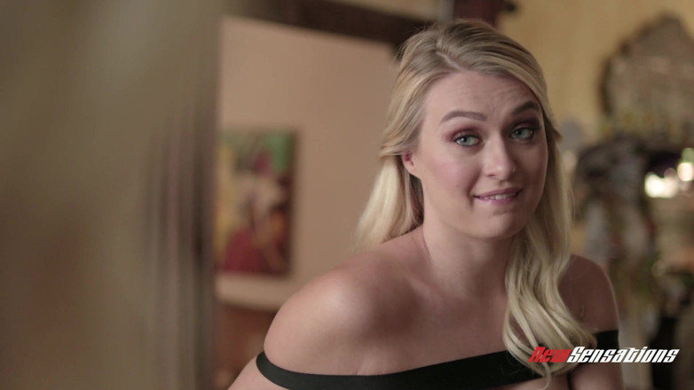 Girl Girl XXX: First date