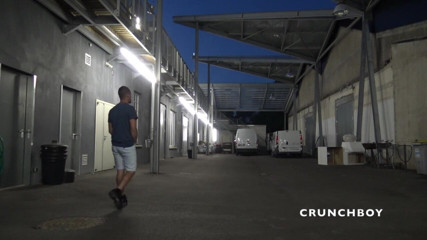 Very discreet straight boys curious: Un gay baisé par une hétéro discrète dans une webcam...