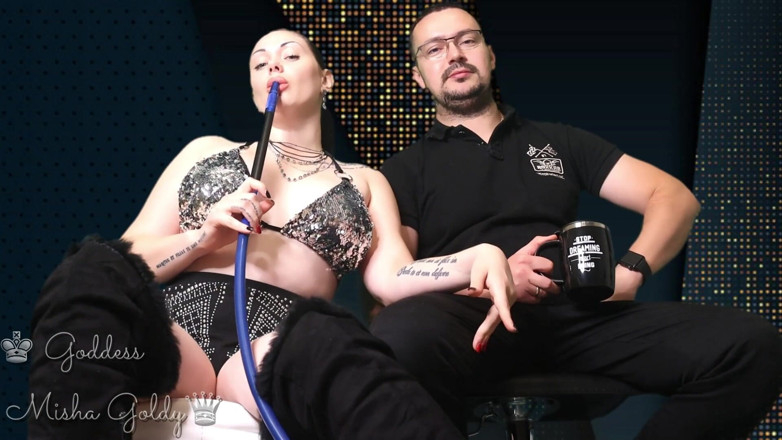 Goddess Misha Goldy: Mon petit entraînement d’éjaculateur précoce ! De plus en plus vite...