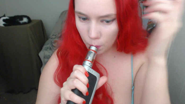 Scarlet Vixen: Cough Fetish Vaping Coughs