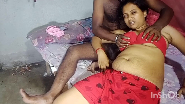 Desisupar93: XXX Bhabi
