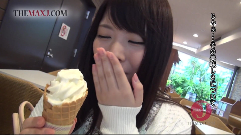 Asian happy ending: Cute Asian girl has a great time with her bf