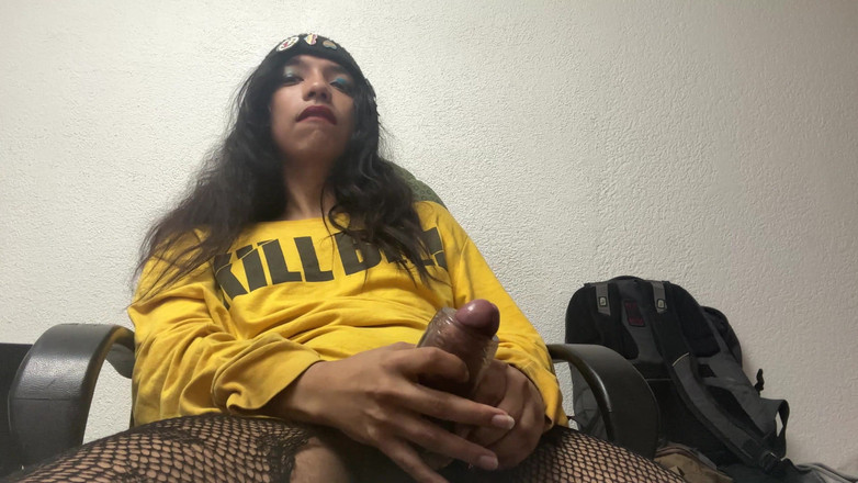 My hottest videos: Big Dick Trans GF honí, dokud se ona nevystříká