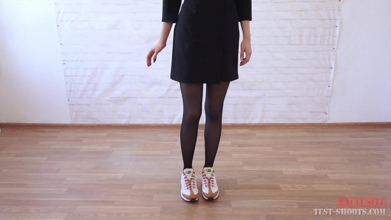 Test-Shoots: Kızıl saçlı büyük memeli genç Lilly Mays çıplak video görüşme
